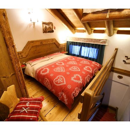 Cristallo & Faloria Suite Apartments Cortina dʼAmpezzo Kültér fotó