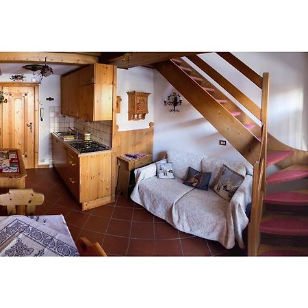 Cristallo & Faloria Suite Apartments Cortina dʼAmpezzo Kültér fotó